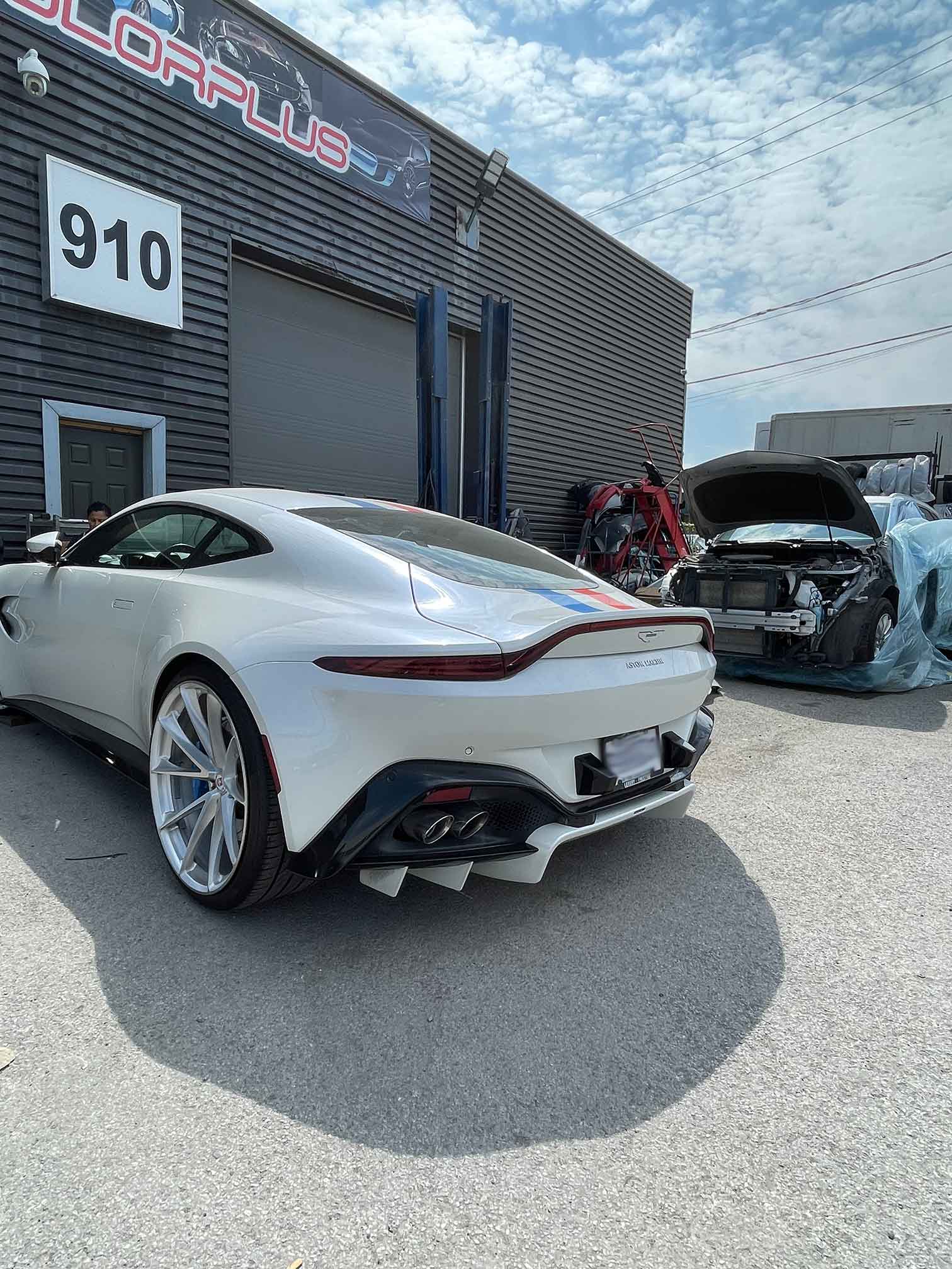 Car Body Repair Shop & Auto Paint Repair Laval - Auto Color Plus